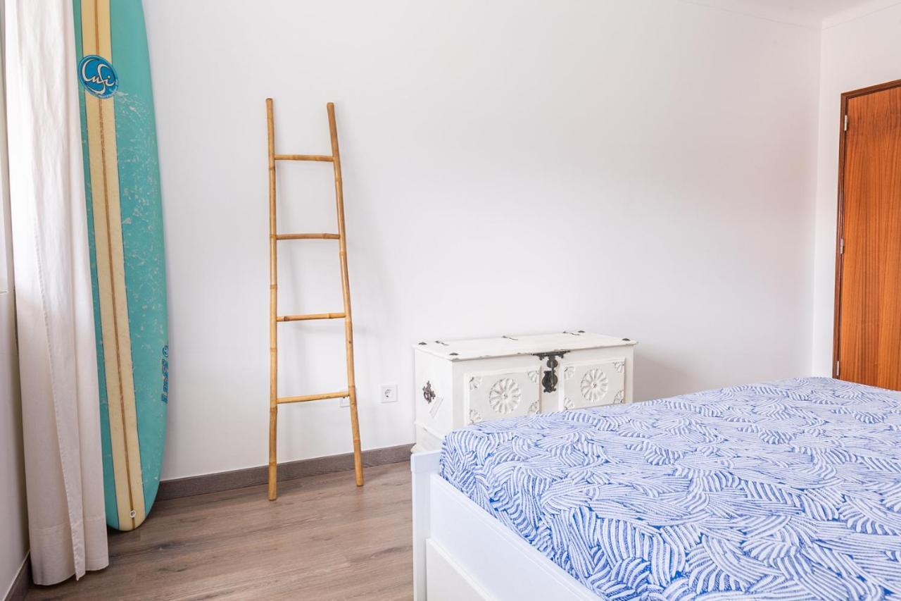 1 Bedroom With Balcony 2 Min Walk To The Beach! Apartment *